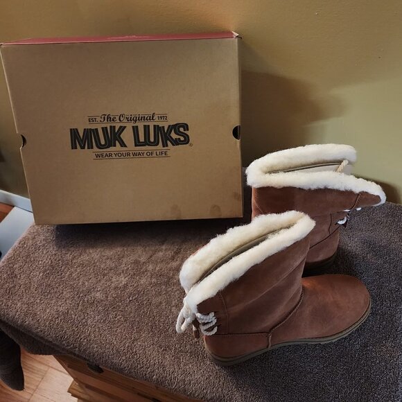 Muk Luks Shoes - MUK LUKS Women's Ziggy Rodeo Boo